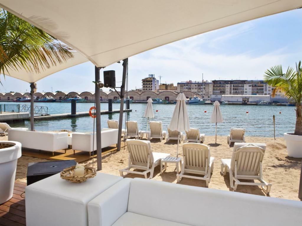 甘迪亚Apartamento Con Piscina Y Parking公寓 外观 照片